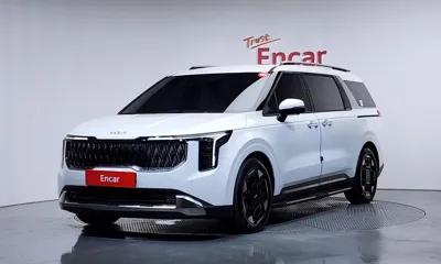 Kia Canival · 2025 год