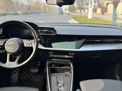 Audi A3 2022, 44900 км, за 132800 CNY - фото 9