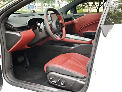 Zeekr 极氪007GT 2025, 47000 км, за 159900 CNY