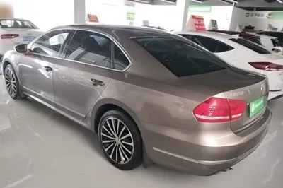 Volkswagen Passat 2014, 128000 км, за 52144.77 CNY - фото 13