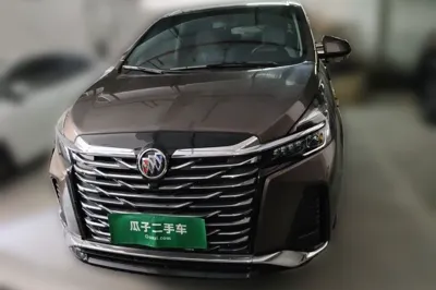 Buick GL8 2023, 13600 км, за 160160.16 CNY