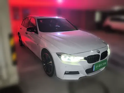 BMW 3 Series 2018, 98000 км, за 90246.19 CNY - фото 3