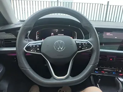 Volkswagen Passat 2024, 26600 км, за 120000 CNY - фото 11