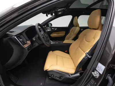Volvo XC60 2025, 4711 км, за 57000000 KRW - фото 9