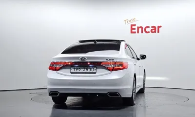 Hyundai Grandeur 2015, 165621 км, за 8390000 KRW