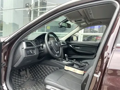 BMW 3 Series 2017, 51000 км, за 74000 CNY - фото 6