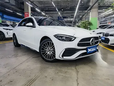 Mercedes-Benz C-Class 2024, 7300 км, за 185799 CNY
