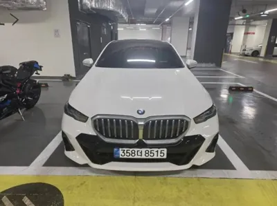 BMW 5-Series · 2025 год