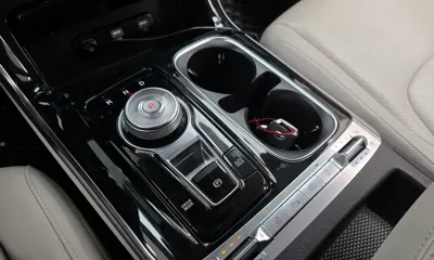 Kia Canival 2021, 66620 км, за 27000000 KRW - фото 9