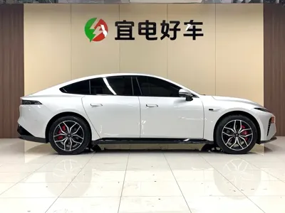 eπ eπ007 2025, 15000 км, за 103800 CNY