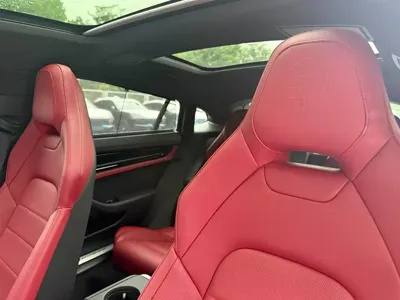 Porsche Panamera 2025, 14000 км, за 958000 CNY - фото 9