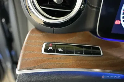 Mercedes-Benz E-Class 2019, 62650 км, за 28500000 KRW - фото 12