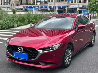 Mazda 3 Axela · 2020 год