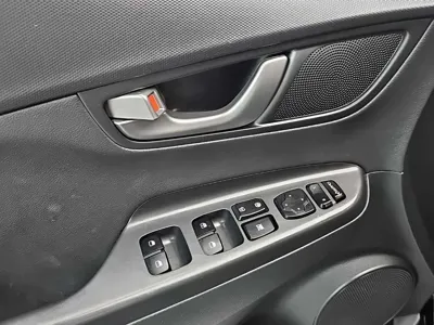 Hyundai Kona 2018, 73317 км, за 12000000 KRW - фото 15