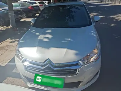 Citroen C4L 2016, 91600 км, за 23400 CNY