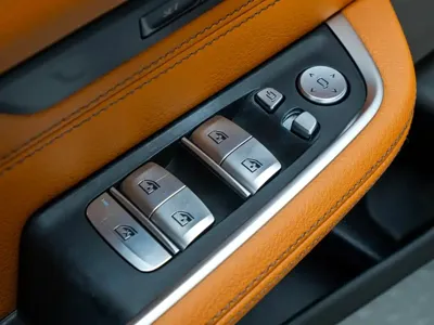 BMW 6 Series GT 2022, 54200 км, за 268800 CNY - фото 15