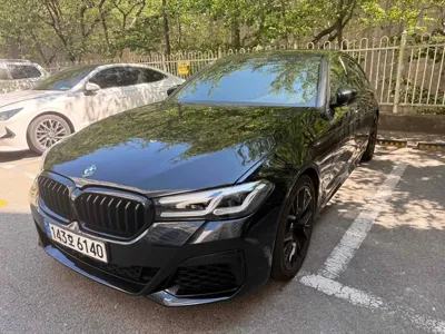 BMW 5-Series · 2022 год
