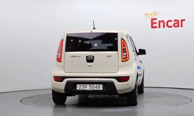 Kia Soul 2012, 95099 км, за 6200000 KRW
