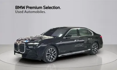BMW 7-Series · 2025 год
