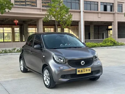Smart Smart Forfour 2018, 70000 км, за 35800 CNY