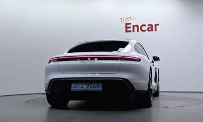 Porsche Taycan 2021, 30608 км, за 104900000 KRW - фото 4