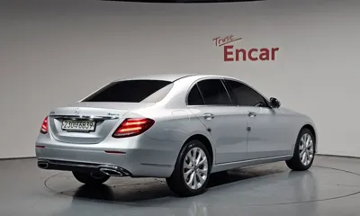Mercedes-Benz E-Class 2020, 28298 км, за 28100000 KRW