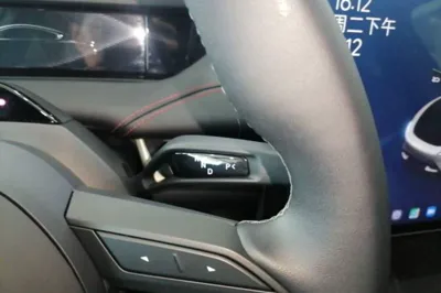 Xiaomi Auto SU7 2024, 17100 км, за 190914.17 CNY - фото 17