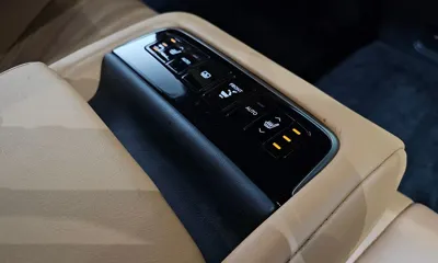 Lexus LS 2022, 114804 км, за 56900000 KRW - фото 34