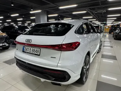 Audi Q5 2025, 21 км, за 97000000 KRW