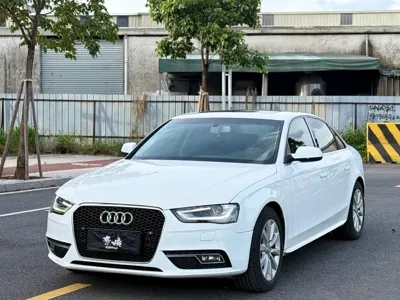Audi A4L · 2015 год