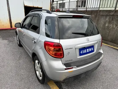 Suzuki SX4 2013, 70000 км, за 9900 CNY - фото 3