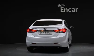 Hyundai Avante 2013, 78845 км, за 5200000 KRW