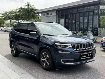 Jeep Commander PHEV 2020, 60000 км, за 63000 CNY