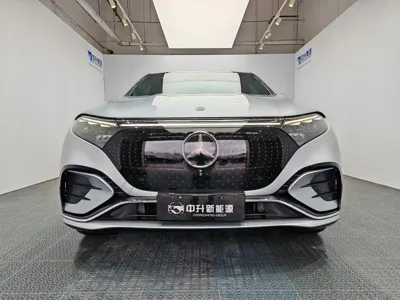 Mercedes-Benz EQS SUV 2023, 43000 км, за 325700 CNY