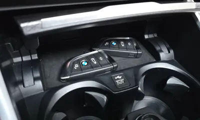 BMW 3-Series 2023, 47013 км, за 39000000 KRW - фото 34