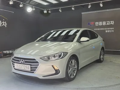 Hyundai Avante 2018, 138000 км, за 8600000 KRW