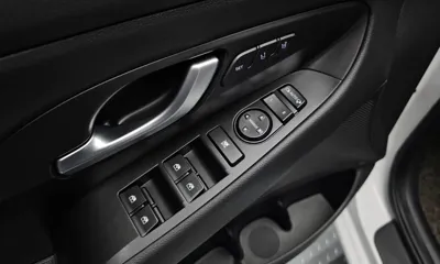 Hyundai i30 2017, 95684 км, за 10800000 KRW - фото 16
