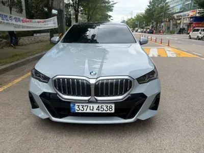 BMW 5-Series 2024, 24431 км, за 62000000 KRW