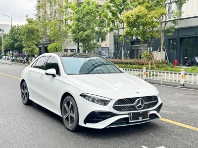 Mercedes-Benz A-Class 2024, 20000 км, за 125000 CNY