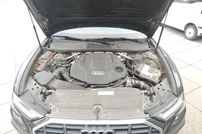 Audi A6 2021, 99100 км, за 280940.77 CNY - фото 9