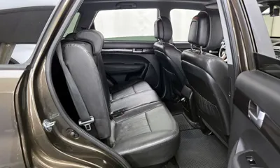 Kia Sorento 2011, 248633 км, за 3900000 KRW - фото 12