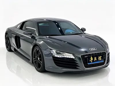 Audi R8 2010, 70000 км, за 188000 CNY