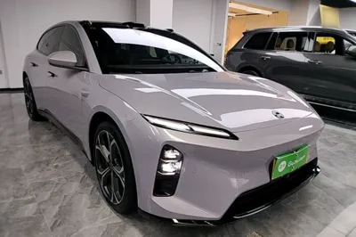 Nio ET5T 2025, 14800 км, за 220878.1 CNY
