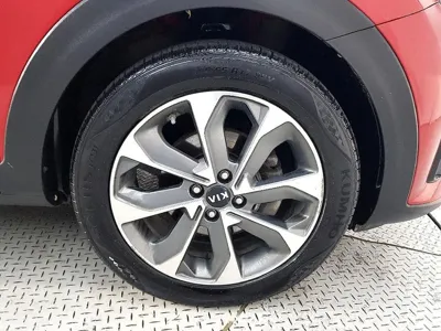 Kia Stonic 2018, 142093 км, за 7500000 KRW - фото 20