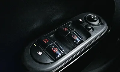 MINI Cooper 2018, 94225 км, за 11600000 KRW - фото 20