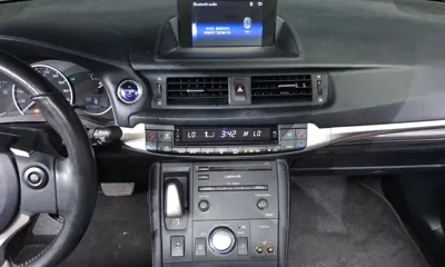 Lexus CT200h 2018, 120050 км, за 15300000 KRW - фото 18