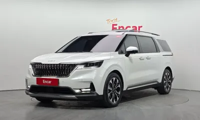 Kia Canival · 2023 год