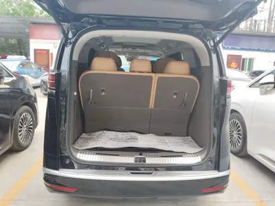 Denza D9 2022, 89400 км, за 243911.14 CNY - фото 22