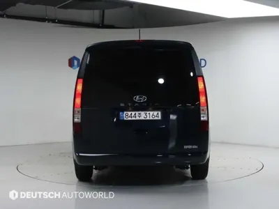 Hyundai Staria 2023, 50000 км, за 24900000 KRW - фото 3