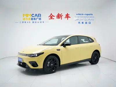 Leapmotor 零跑Lafa5 · 2026 год